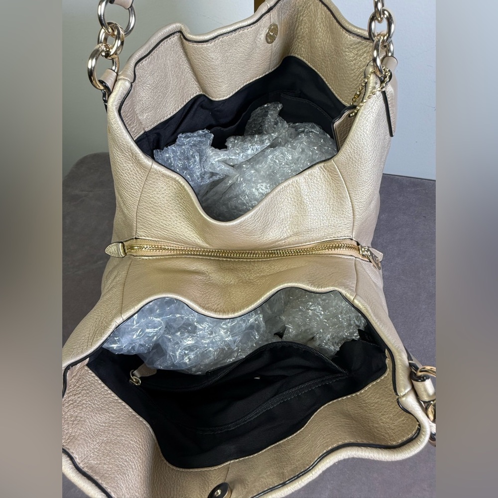 Coach Madison Phoebe shoulder tote bag pebbled leather metallic light gold EUC - Picture 11 of 16
